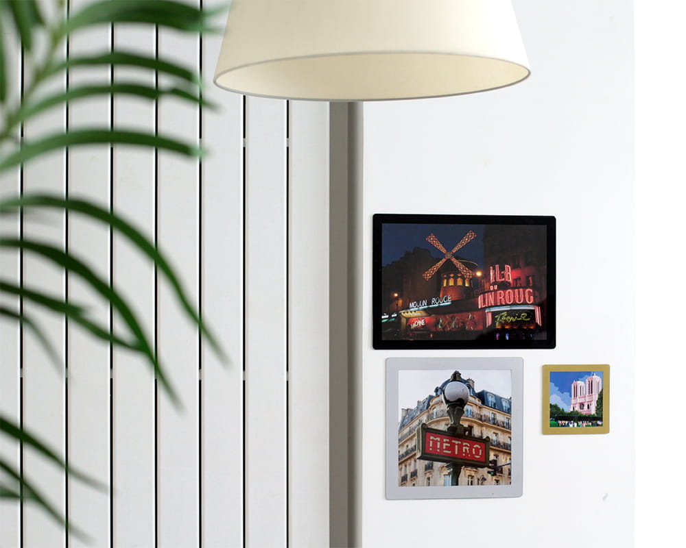 Wall composition with a 8x12 Black frame, a 8x8 Silver frame and a 5x5 Gold frame.